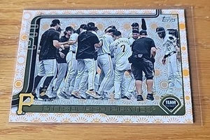 2025 Topps Series 2 Sun Parallel Pittsburgh Pirates Team #677 - Picture 1 of 1