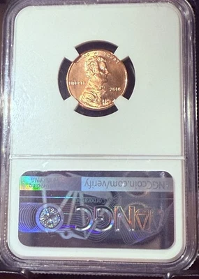 2018 Lincoln Memorial Cent Shield And Reverse MS68  NGC Top Pop BIG COIN! - Image 1 of 2