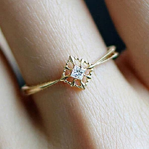 Elegant Women 18k Yellow Gold Plated Rings Cubic Zirconia Jewelry Size 6-10 - Picture 1 of 7