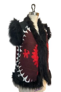 Handmade Uzbek Vintage Suzani Embroidery Chapan Coat/Vest Faux Fur ONE-OF-A-KIND - Picture 1 of 12