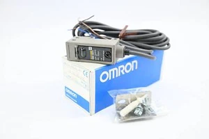 Omron Photoelectric Switch 10-30VDC 2m ( E3S-CD11 ) - Bild 1 von 4
