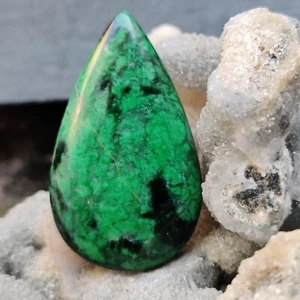 Natural Maw Sit Sit Jade Cab High Chromium Jadeite Jade-Albite Gemstone 29.10Cts - Picture 1 of 13