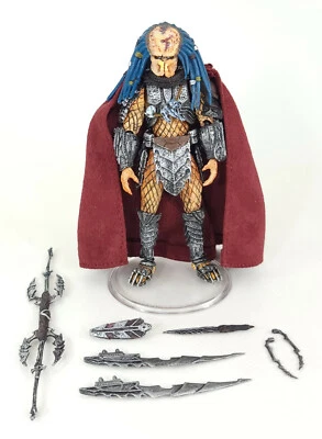 *MODIFIED ALIEN VS PREDATOR AVP HOT TOYS SNAP KITS 2005 ELDER PREDATOR 4 INCH - Image 1 of 4