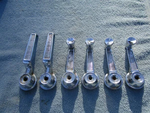 1964 65 66 DODGE SENECA POLARA PLYMOUTH INSIDE DOOR HANDLES MOPAR - Foto 1 di 3