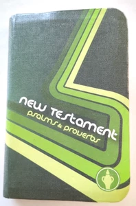 New Testament Psalms Proverbs Gideons Bible Pocket Small Mini Book Green Stripes - Bild 1 von 7