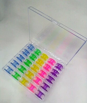 25X Plastic Bobbin #2518P Mixed Colours 15 Class Packed in Clear Plastic Case - Image 1 of 3
