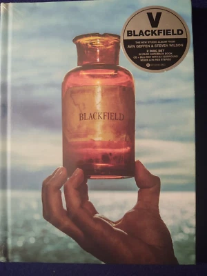 Blackfield V CD/Blu-Ray - Image 1 of 2