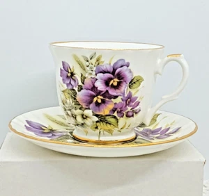 Golden Crown E & R Purple Pansies Fine Bone China Cup & Saucer England - Picture 1 of 7