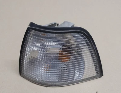 BMW Serie 3 E36 indicatore di direzione bianco anteriore sinistro berlina Touring Compact 9403095 originale - Immagine 1 di 4