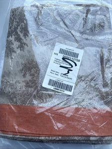 Williams Sonoma Turkey Jacquard Tablecloth - 70x108" - SAMPLE - NEW - Picture 1 of 8