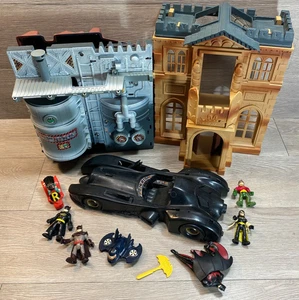 Batman Returns BatCave Wayne Manor Command Center Kenner 1991 juego murciélago móvil - Imagen 1 de 14