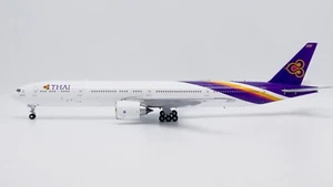Thai Airways Boeing 777-300ER HS-TTC JC Wings XX20421 Scale 1:200 - Picture 1 of 2
