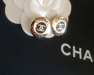 Set of 2 Chanel Buttons 22mm, Vintage Buttons, Luxury Buttons, Chanel Buttons - Picture 1 of 4
