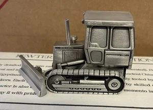 SpecCast Pewter John Deere 450G Crawler Dozer. 1/43 - Picture 1 of 6