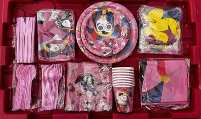 The Amazing Digital Circus Party Tableware Set, Doyomtoy Serve 10 Guests - Image 1 of 4