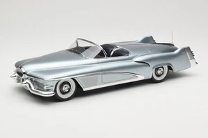 BOS199 Buick La Sabre Concept azul claro metálico BOS 1/18 - Imagen 1 de 6