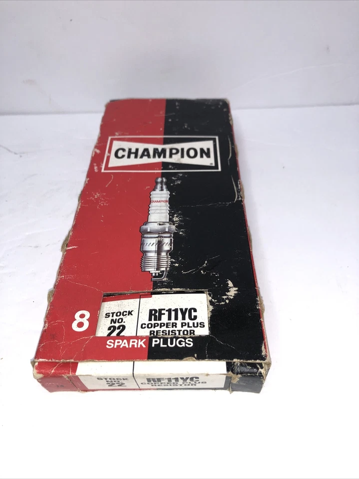Copper Plus Champion Spark Plug 22 RF11YC LOT OF 5 NEW OLD STOCK  NOS - Image 1 of 4