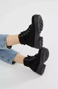 ASOS New Look Suede Black Booties - Picture 1 of 3