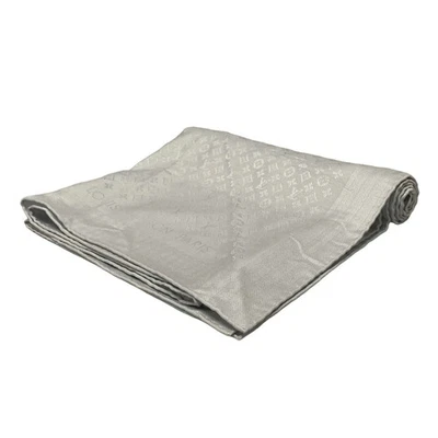 Mantón Louis Vuitton plata lana seda Evermore estola usado Foto 1 de 4