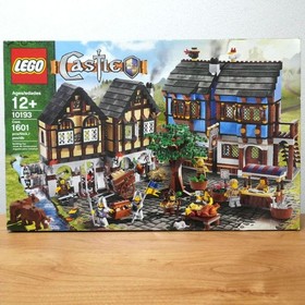 LEGO 10193 Castle Medieval Market Village In 2009 Block Toy from Japan Vintage