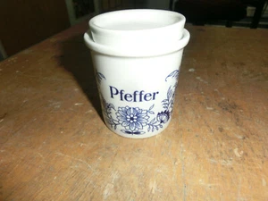 Porzellan Gewürz-Dosen Colditz Inglasur Made in GDR, Pfeffer - Bild 1 von 2