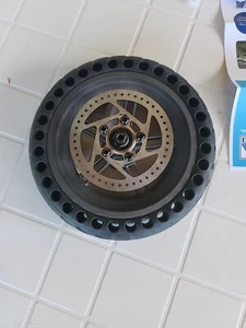 Xiaomi Mi M365 Hinterrad Vollgummi Mit Felgev8,5 " - Bild 1 von 3