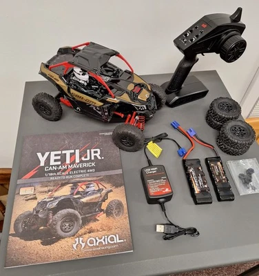 Axial Yeti Jr. Can-Am Maverick escala 1/18 4x4 RTR - Buen estado envío rápido Foto 1 de 4