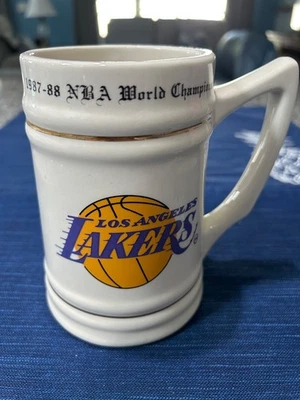 TAZA STEIN CAMPEÓN MUNDIAL DE LA NBA 1987-88 LOS ANGELES LA LAKERS MAGIC JABBAR DIGNA Foto 1 de 4