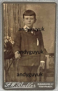 CDV SELTENES TONYPANDY bei PONTYPRIDD WALES JUNGE VON BUTLER ANTIKES FOTO WALISISCH - Bild 1 von 2