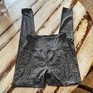 Athleta Exhale Heel Tight Medium Black Speckled - Picture 1 of 10