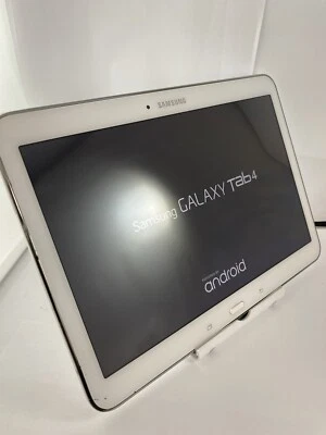 Samsung Galaxy Tab 4 10.1 SM-T530 White Wi-Fi 16GB 10.1" Android Tablet - Image 1 of 4