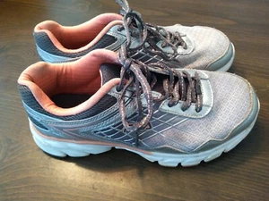 Fila Women's Sneakers Silver and Pink Size 7 - Picture 1 of 5