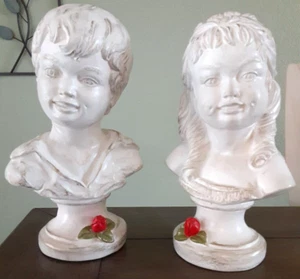 1962 Head Busts ragazzo e ragazza con rosa rossa Universal Statuary Corp Chicago VINTAGE! - Foto 1 di 17