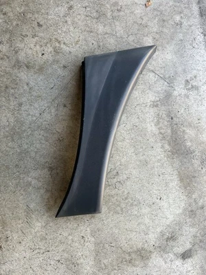 Toyota RAV4 1996-1999 2 puertas moldura, cuarto, exterior LH pieza OEM # 75652-42011 Foto 1 de 4