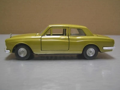 Mebetoys A-26 Rolls Royce Silver Shadow Metallic Green-Gold Mint Condition - Image 1 of 4