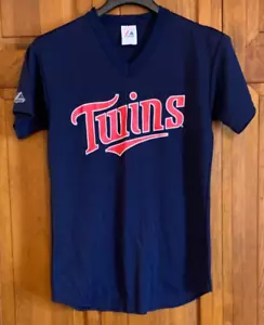 Majestic/Genuine Merchandise Short Sleeve Blue V-Neck TWINS T-Shirt Tag Size M - Picture 1 of 4