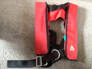 XM Quickfit life jacket (adult) 150N Fits 86-157cm Chest - Picture 1 of 2