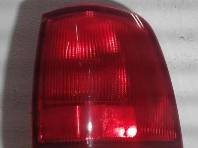 Conjunto de luz trasera derecha usado se adapta a: Lincoln Navigator 2004 cuarto panel montaje Foto 1 de 4