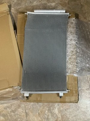 Factory Defective 3599 AC Condenser Fit for Honda CR-V 2007 - 2011 2.4 L4 - Image 1 of 4