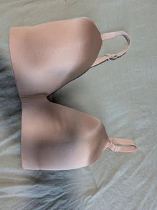 Sujetador Skims Talla 34DDDDD - Banda Es Irregular Sin Aros Color Beige  - Imagen 1 de 7