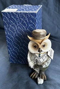 Vintage Style Owl Golfer Figurine Bird Sculpture Ornament Golfer Design Gift - Picture 1 of 7