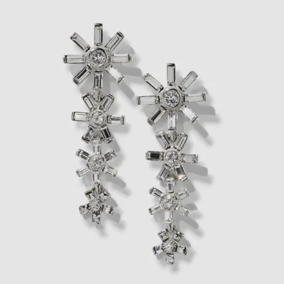 Brincos femininos Kenneth Jay Lane de prata folheados a ródio com gota de cristal US$ 225 - Imagem 1 de 3