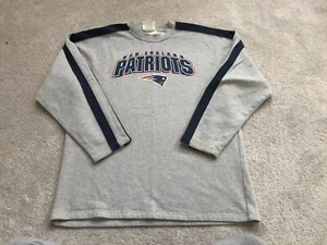 New England Patriots Spell Out Pullover Crewneck Sweatshirt Mens Sz XL Gray NFL - Picture 1 of 6