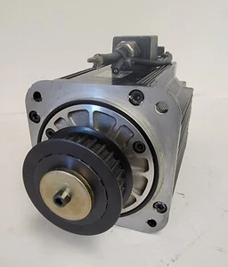 YASKAWA AC SERVO MOTOR SGMGH-13A2A-YR13. 1300 W, 10.7 A, 200 V. - Picture 1 of 6