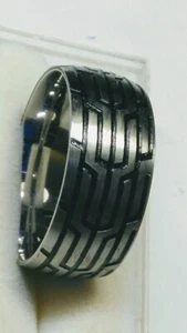 APPEALING STAINLESS STEEL BAND RING SIZE 11.25-11.5! - Picture 1 of 12