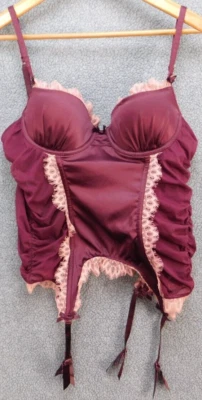 Lencería Victoria Secret Sexy Little Things granate con correas de liga 36C Foto 1 de 4