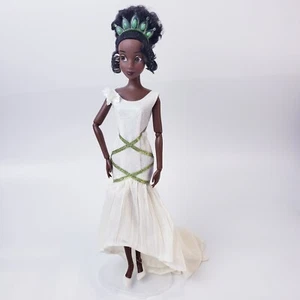 Disney Store TIANA ROYAL WEDDING Dolls Princess and the Frog w/ stand - Picture 1 of 7