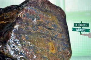 Acquista 2 Ottieni Uno Gratis 9,8 libbre Stromatolite Pietrificato Fossile Roccia Ruvida Cabina Display - Foto 1 di 16