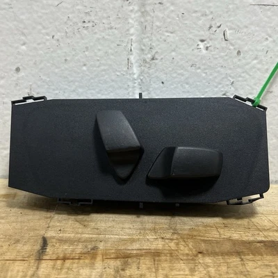 Interruptor de control de ajuste del asiento delantero derecho BMW 335i 2007-2010 pieza OEM 6936982 Foto 1 de 4