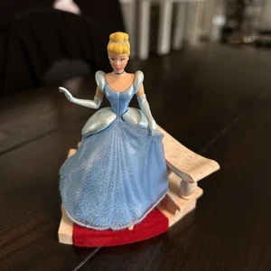2007 The Glass Slipper Hallmark Andenken Ornament Aschenputtel mit Glas Slipper - Bild 1 von 7